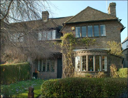 27 Rotherwick Road